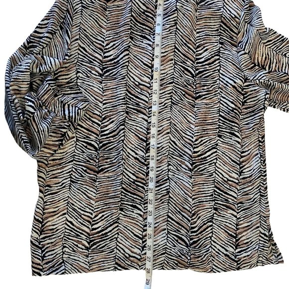 Alison Daley Blouse Top Sz 12 Animal Print Jungle Long Sleeve Button Collared - Picture 10 of 12